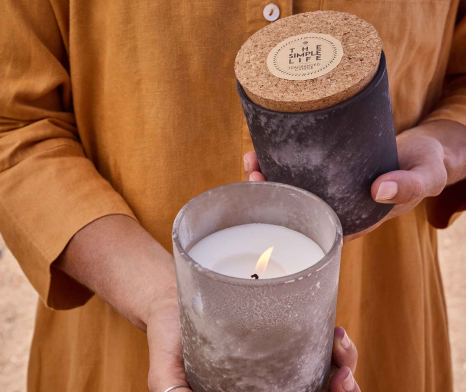 shop candles and candle holders. Shop pillar and scented candles in different sizes. Shop candle holders in the form of lanterns, statue holders or hurricanes 