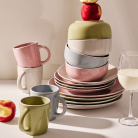 Elegant dinner sets and porcelain plates for stylish South African dining