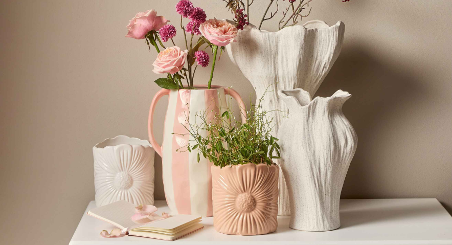 shop vases